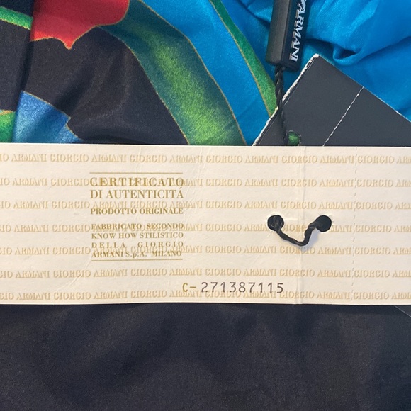 100% silk emporio Armani skirt - Picture 4 of 5